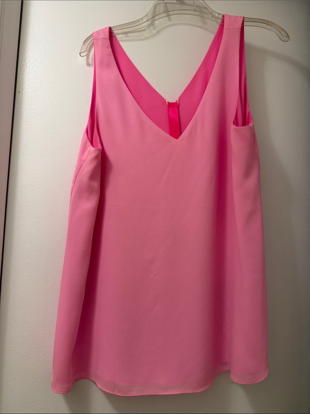 Lilly Pulitzer Bright Pink V-Neck Sleeveless Camisole